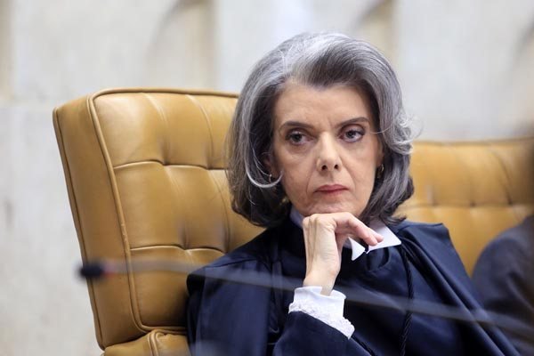Ministra do STF Cármen Lúcia