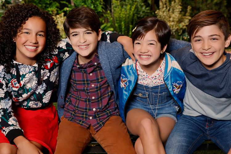 Seriado infanto-juvenil Andi Mack com personagem gay