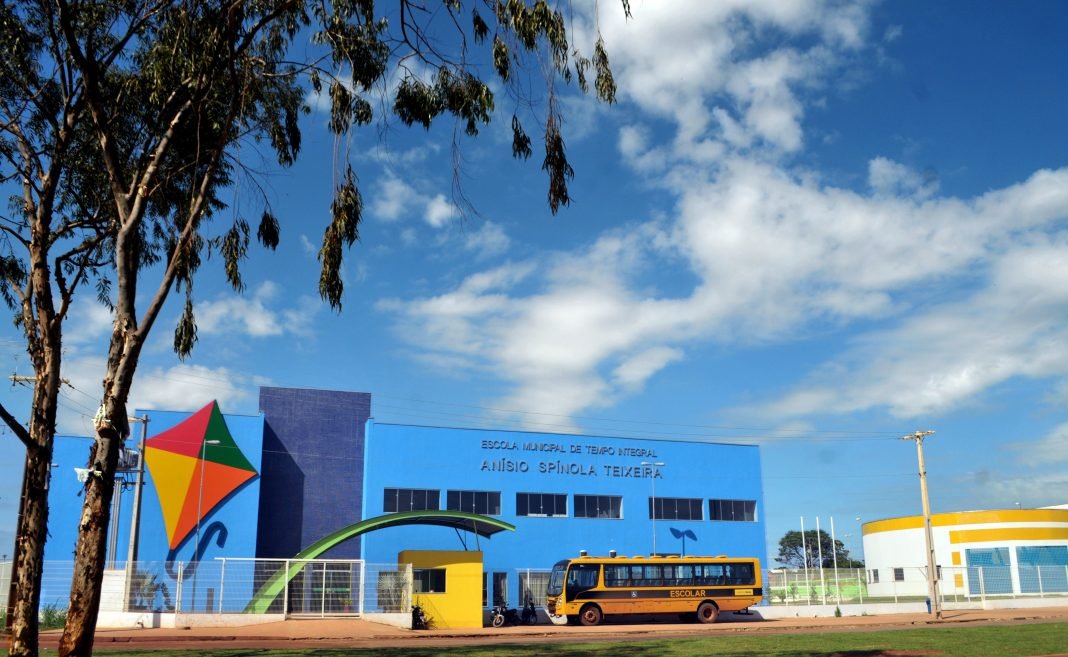 Escola de Tempo Integral Anísio Spínola Teixeira, em Palmas (TO)