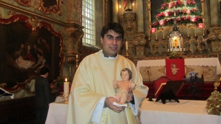 Giselo Andrade, padre que assumiu paternidade, em Portugal