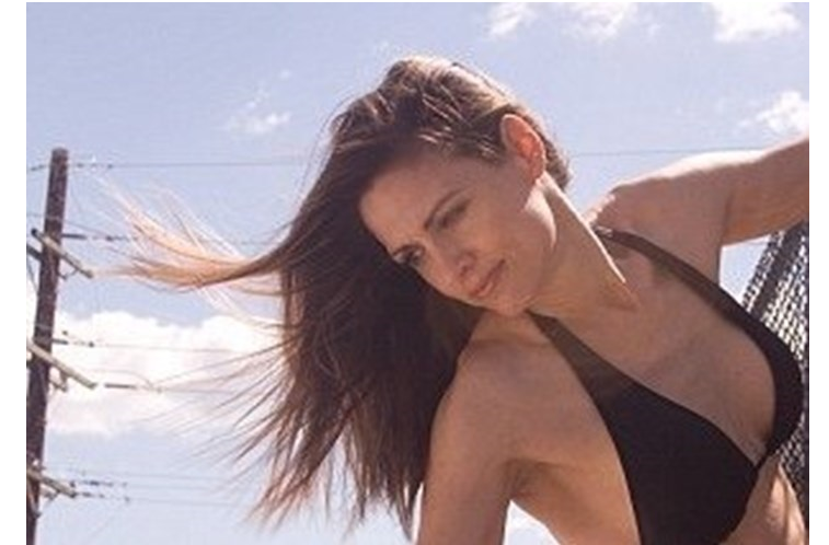 Ex-testemunha de Jeová Lauren Stuart, matou sua família e se suicidou após ser expulsa da igreja