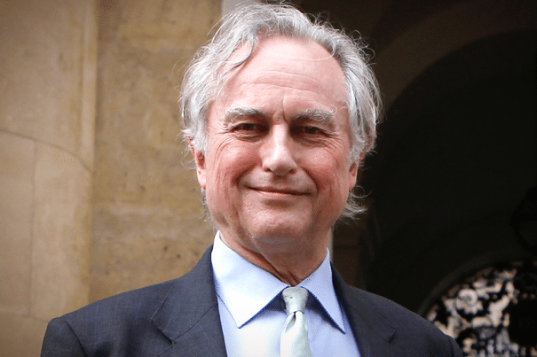 Richard Dawkins é biólogo evolucionista e ateu