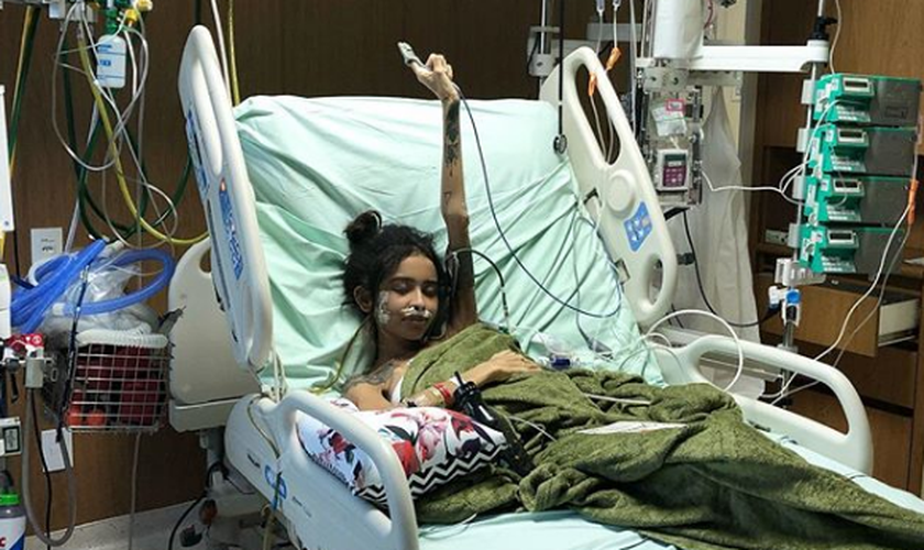 Nara Almeida, modelo e digital influencer, que morreu nesta segunda-feira, 21 de maio de 2018, havia se convertido