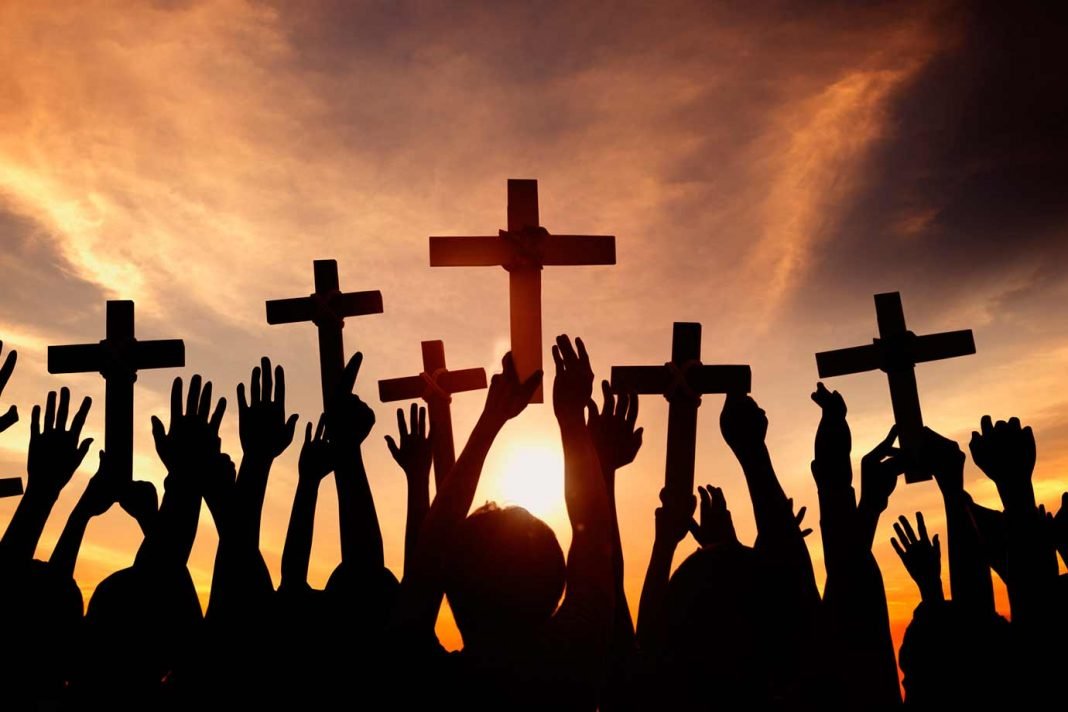 Cristãos sofrem perseguição por causa da fé em Jesus