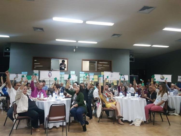 Igreja Episcopal Anglicana do Brasil aprova o casamento gay