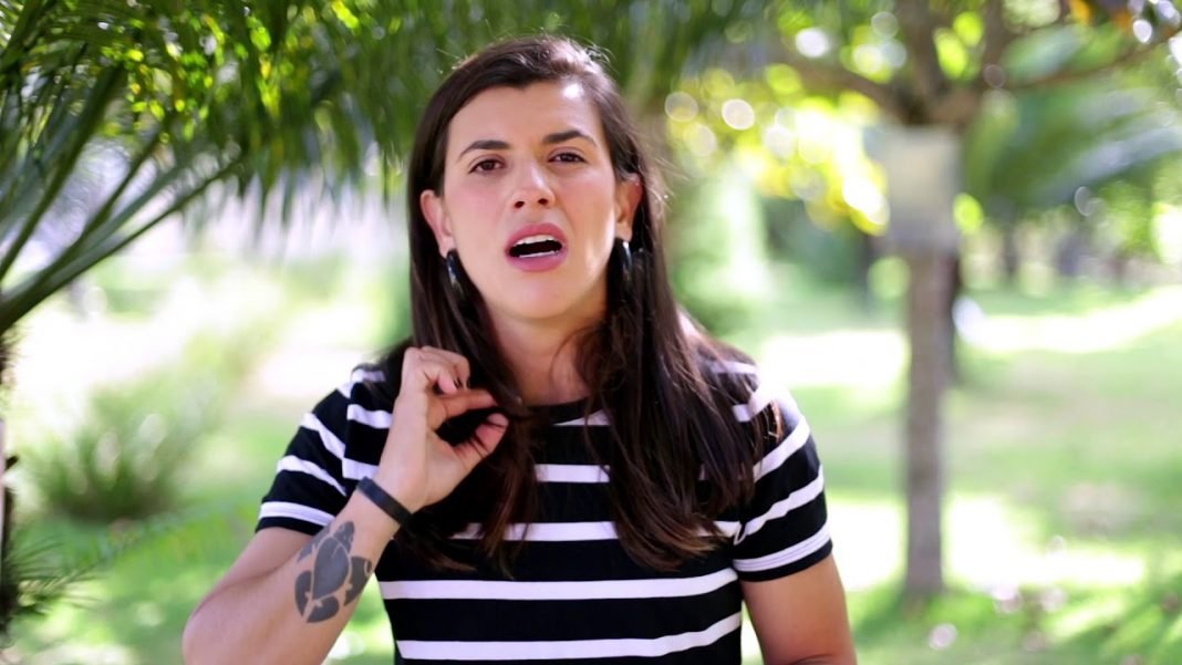 Graziele Galvão, ex-homossexual