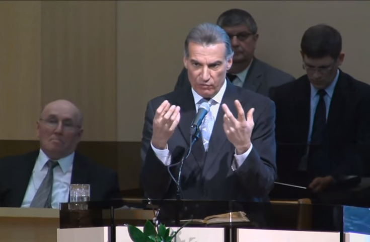 Pastor Vitaly Korchevsky é acusado de lucrar US$ 14 milhões em esquema de fraudes