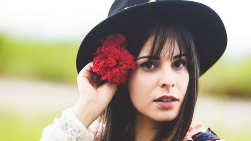 Cantora Marcela Taís