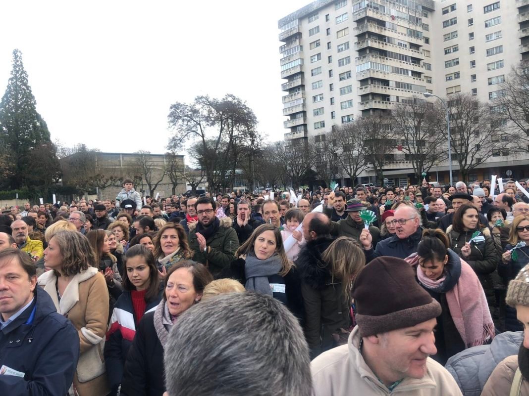 Milhares se manifestam contra plano escolar que impõe ideologia de gênero na Espanha