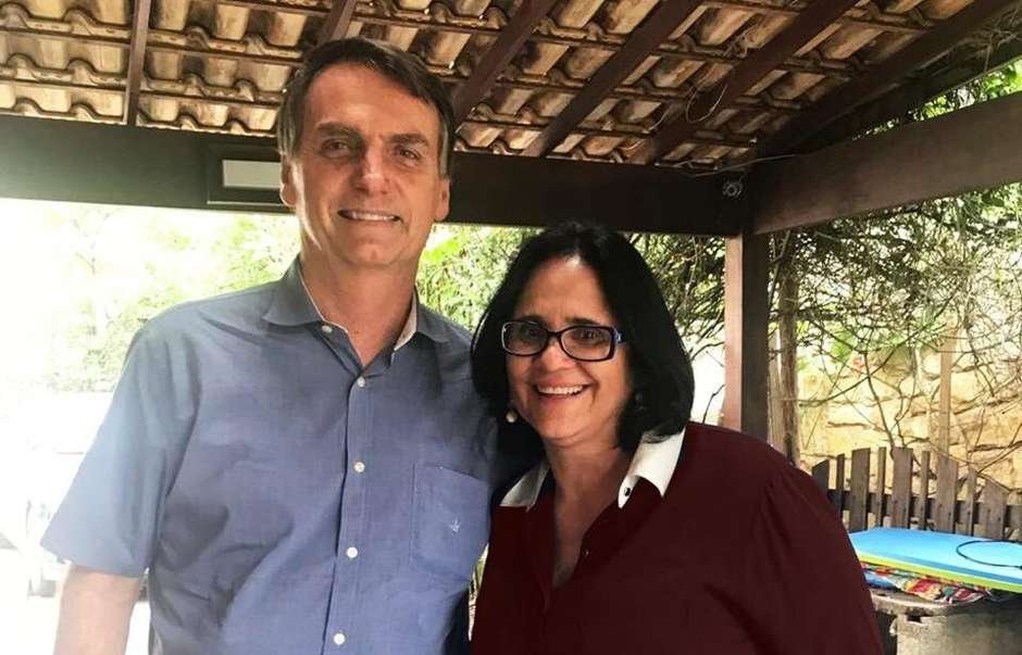 Pastora Damares Alves e Bolsonaro
