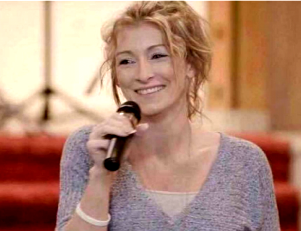 A ex-atriz pornô Crystal DiGregorio atualmente é conselheira cristã, atuante na igreja Lighthouse Mexico Church of God, NY, EUA