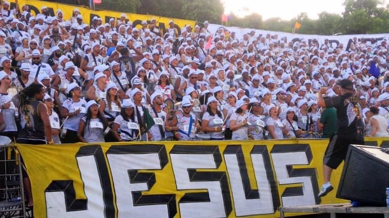 Bateria da Igreja Bola de Neve entra para o Guiness Book, o Livro dos Recordes