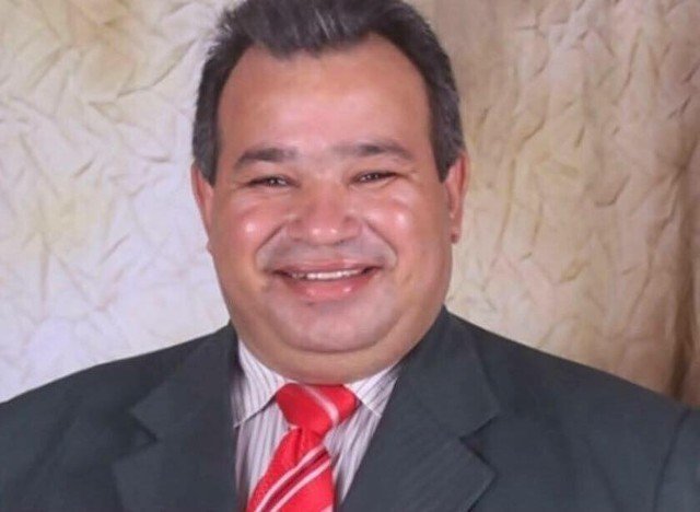 Pastor José Teles Carneiro Filho, de 50 anos, morreu durante culto no interior do Tocantins (Foto: Reprodução/Facebook)