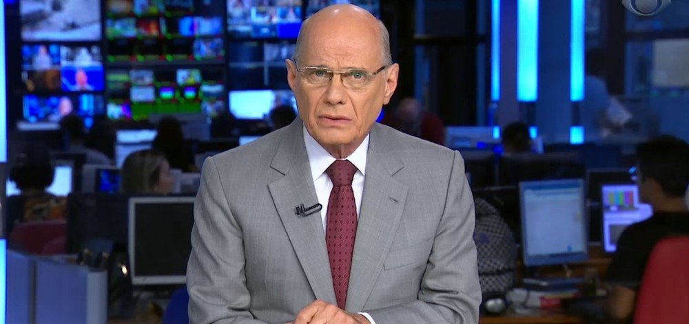 Jornalista Ricardo Boechat morreu no dia 11 de fevereiro de 2019 em um acidente de helicóptero.