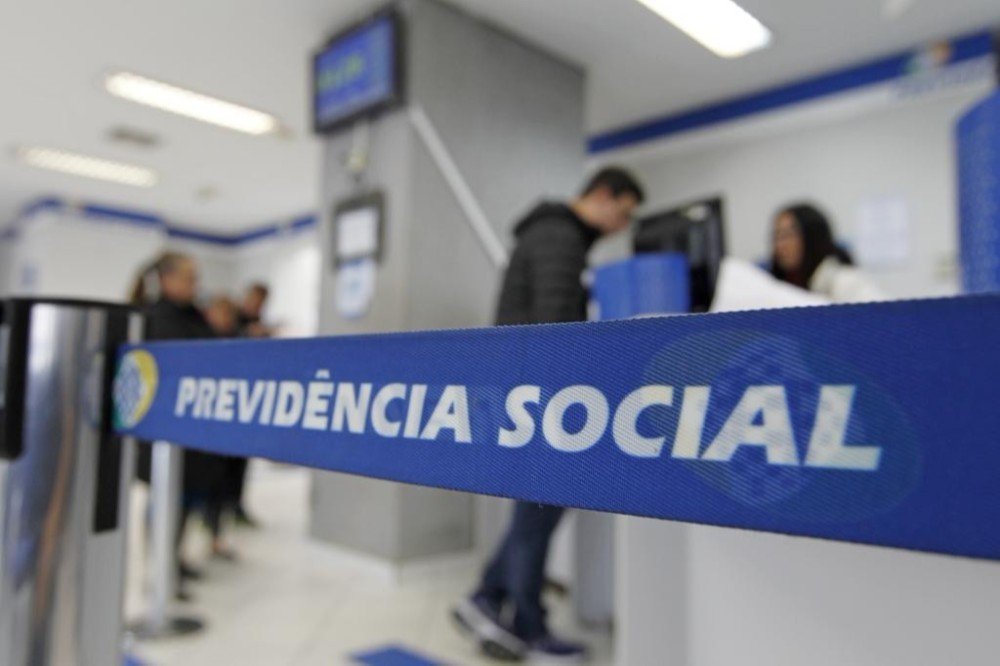 Reforma da previdência é desaprovada por luteranos, católicos e 51% dos brasileiros