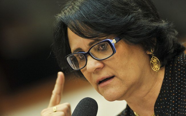 Ministra da Mulher, da Família e dos Direitos Humanos, Damares Alves