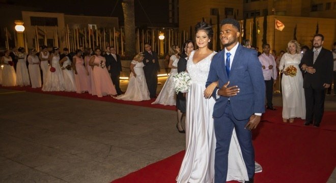 Templo de Salomão reuniu 183 casais na 