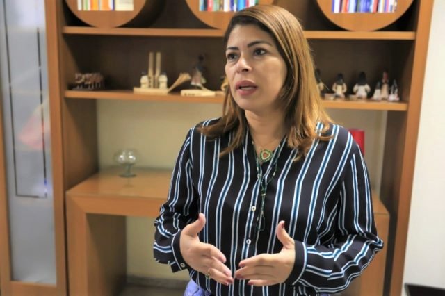 Adriana Aguiar é a titular da Secretaria de Estado da Educação, Juventude e Esportes (Seduc) do estado de Tocantins