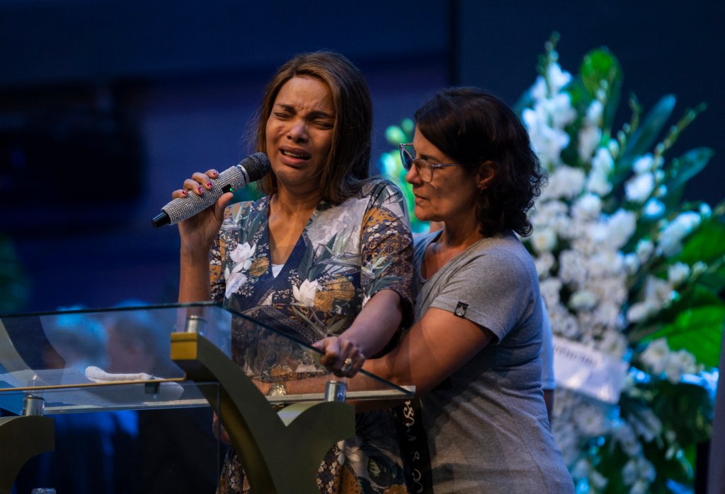 Flordelis no velório do pastor Anderson do Carmo, no Ministério Flordelis — A Cidade do Fogo, no bairro Mutondo, em São Gonçalo