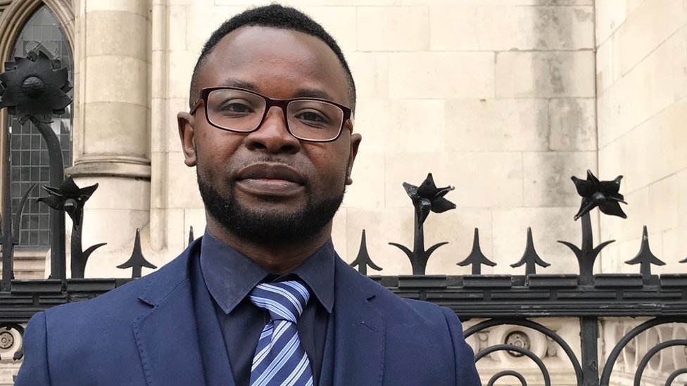 Félix Ngole, estudante de assistência social da Universidade de Sheffield.