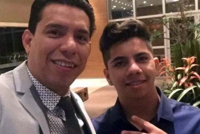 Daniel dos Santos e o pai, Anderson do Carmo