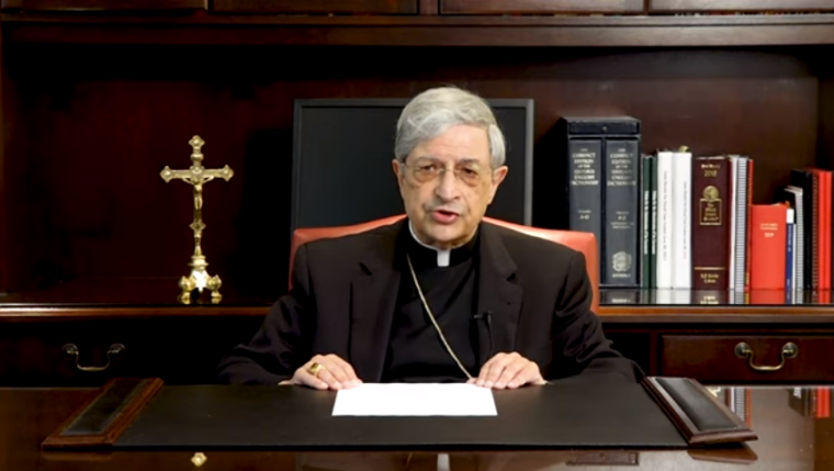 Bispo Salvatore R. Matano, da Diocese de Rochester. | Captura de tela: YouTube