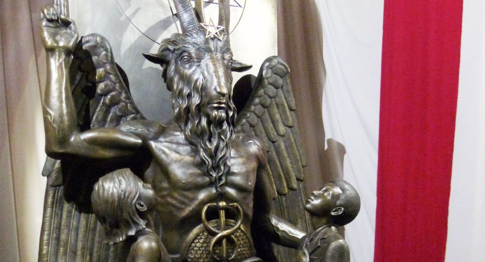 Estátua do satanismo