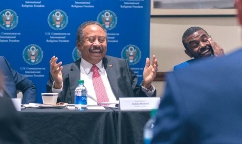 Primeiro-ministro do Sudão, Abdalla Hamdok. (Foto: USCIRF)