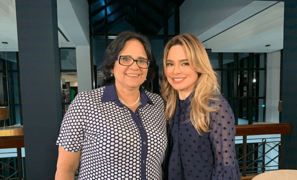 Ministra Damares Alves e a jornalista Rachel Sheherazade