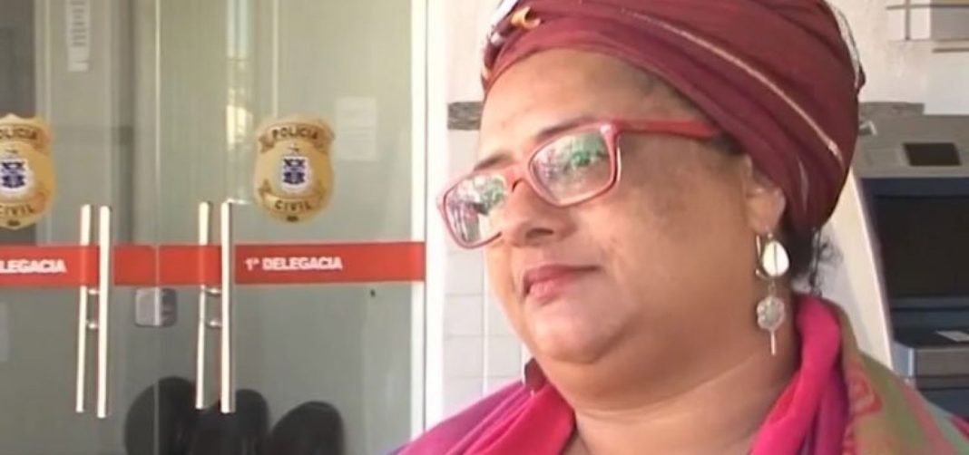 A mãe de santo Rosilene Teixeira denunciou pastor após ato de intolerância religiosa — Foto: Divulgação/TV Sudoeste