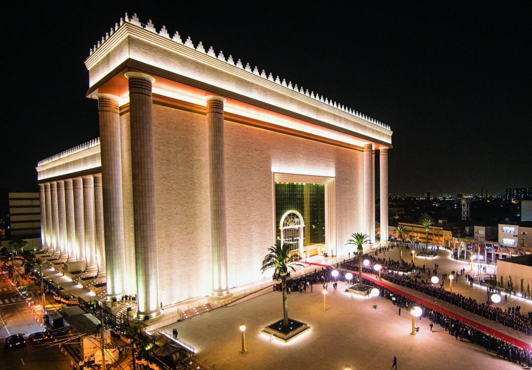 Templo de Salomão (sede da Igreja Universal do Reino de Deus)