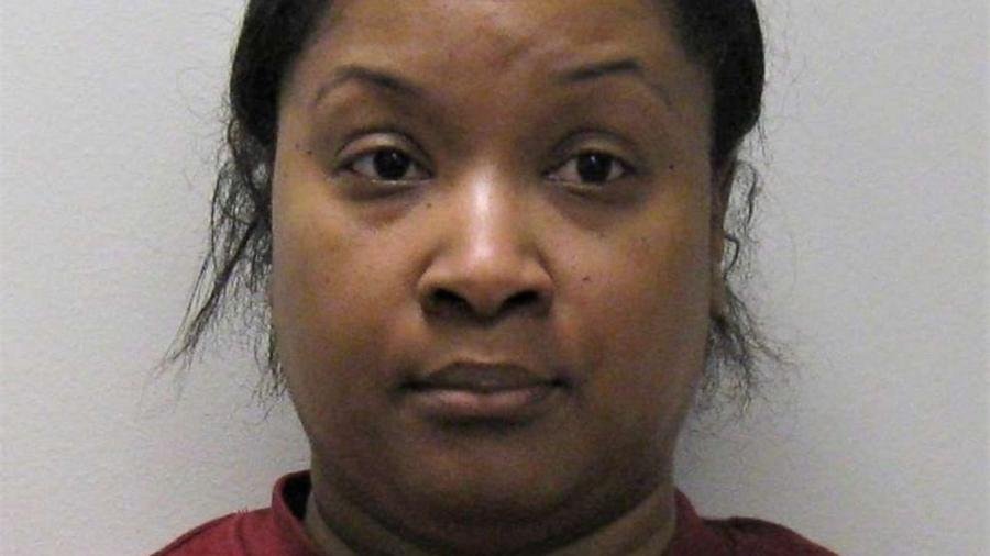 A voluntária Taisha D. Smith-DeJoseph, 43 anos, é acusada de desviar R$2,4 milhões de igreja nos EUA Imagem: Divulgação/Promotoria do condado de Burlington