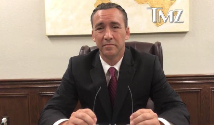 Tony Spell , líder da Igreja do Tabernáculo da Vida em Baton Rouge, nos EUA