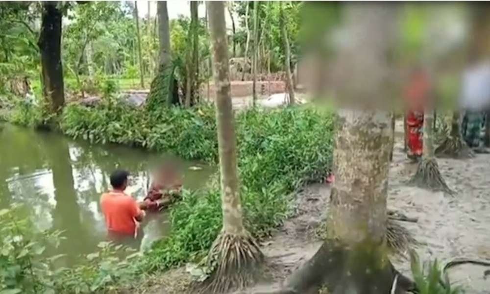 Os rostos das pessoas batizadas foram ocultados para preservar a segurança desses cristãos que sofrem com a perseguição religiosa em Bangladesh. (Imagem: Portas Abertas / Youtube / Reprodução)
