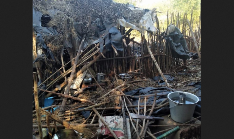 Igreja danificada após ataque dos extremistas. (Foto: Reprodução / Morning Star News)