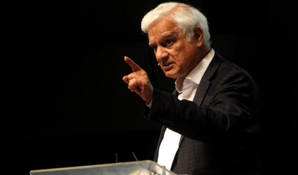 Ravi Zacharias morreu em 19 de maio de 2020, aos 74 anos, após batalha contra o câncer.