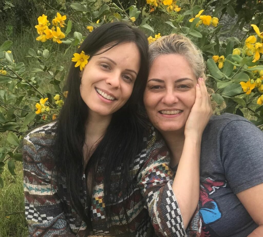 Marcela Taís e sua mãe, Sidnéia Foto: Reprodução/Instagram