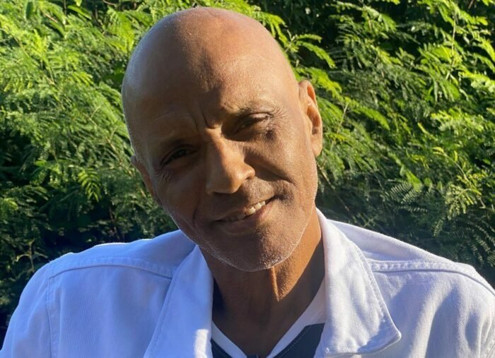 Pastor Cláudio é o compositor de músicas como Videira, Profetiza e Pão da Vida (Foto: Reprodução / Instagram)