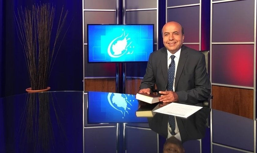Pastor Shoaib Ebadi, da rede satélite SAT-7. (Foto: Reprodução / SAT-7)