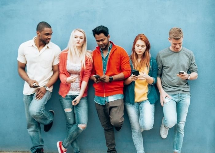 Geração Z são pessoas pessoas de 13 a 25 anos.
