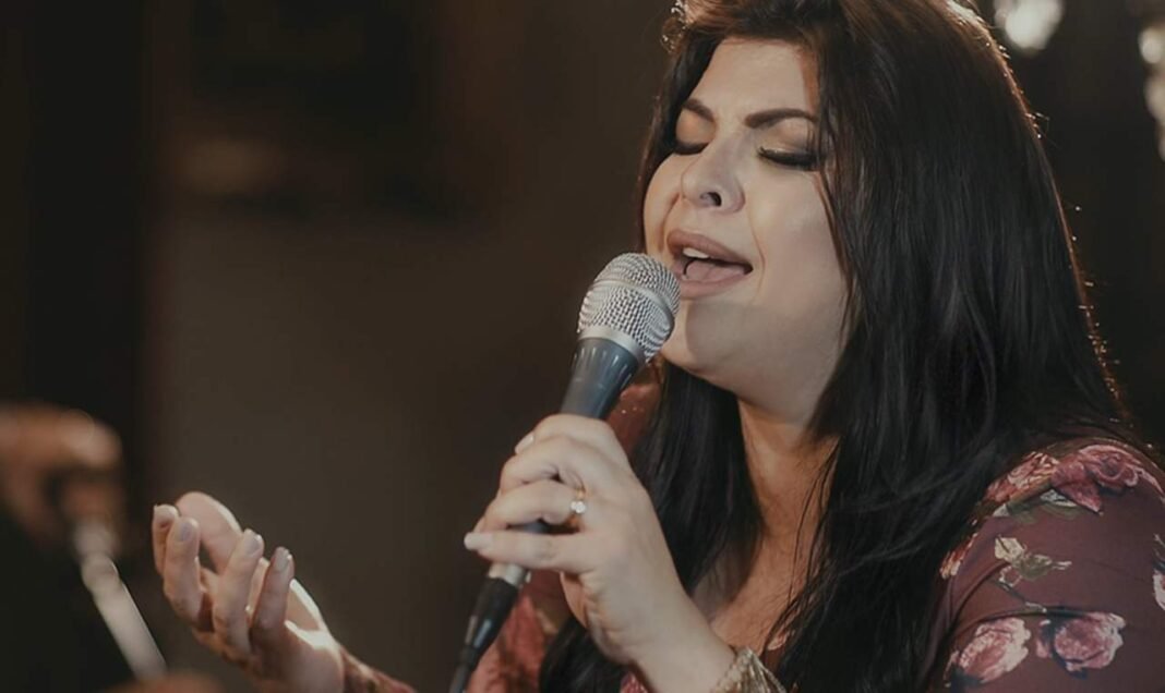 Cantora Vanilda Bordieri