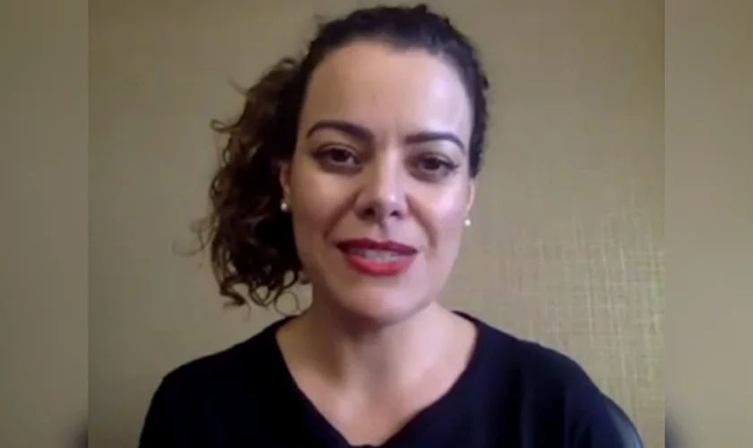 Ana Paula Valadão fez uma chamada para o resgate da adoração bíblica e genuína. (Foto: Instagram/Ana Paula Valadão).