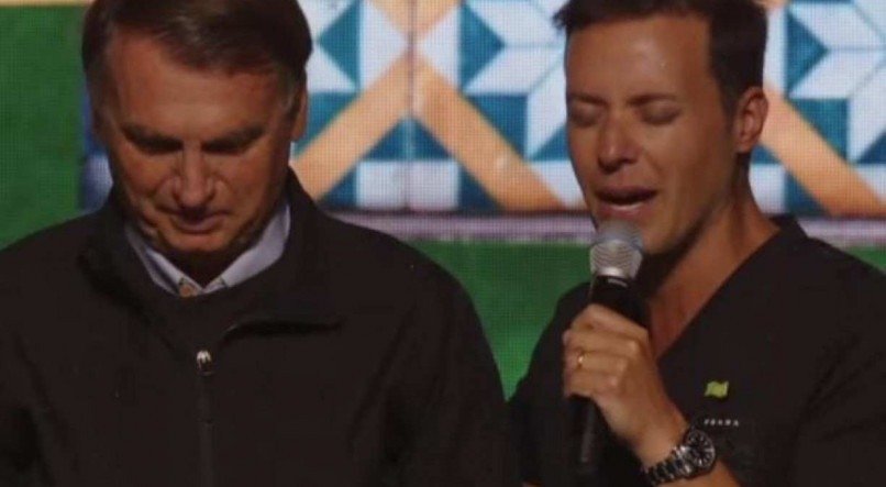 Presidente Bolsonaro visita igreja evangélica Lagoinha Church, em Orlando nos EUA, liderada pelo pastor, cantor e empresário André Valadão