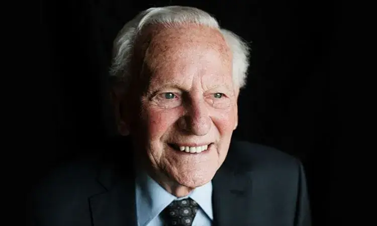 Irmão André, fundador da Portas Abertas, morreu em casa no dia 27 de setembro de 2022, aos 94 anos.