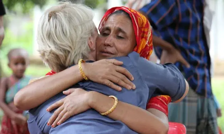 Voluntários em todo mundo dedicam suas vidas para apoiar os cristãos perseguidos (Foto: Portas Abertas)