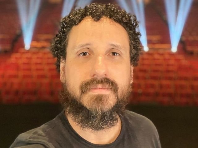 Cantor Leonardo Gonçalves