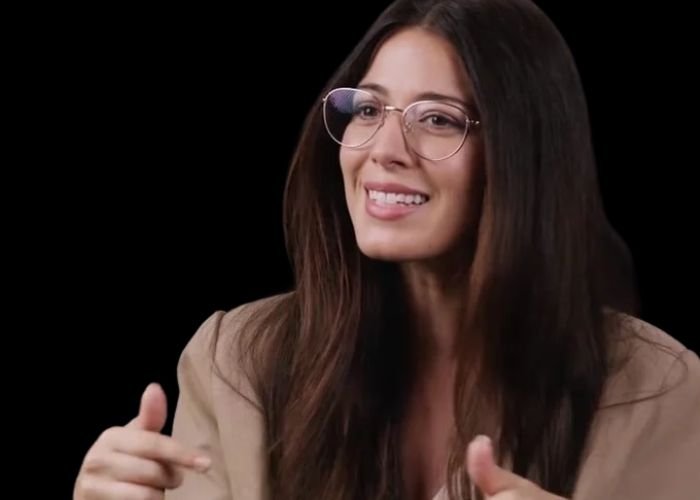 Elizabeth Tabish interpreta Maria Madalena na série cristã The Chosen