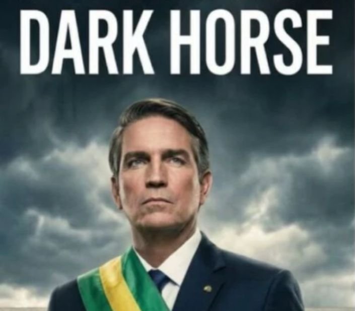 Jim Caviezel anuncia filme sobre Jair Bolsonaro