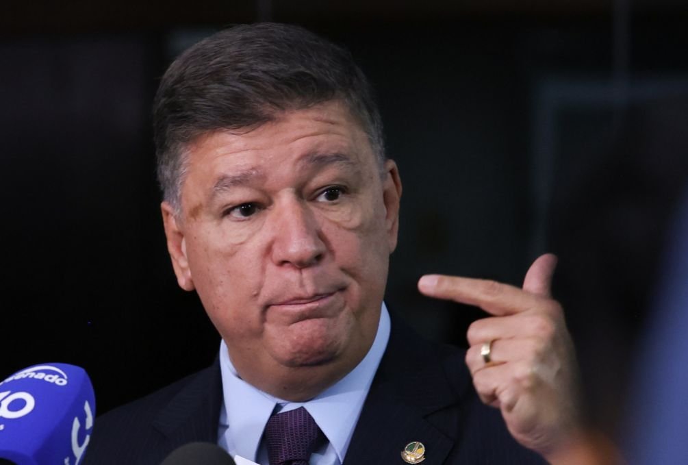 Fachada imponente da sede da Controladoria-Geral da União (CGU)