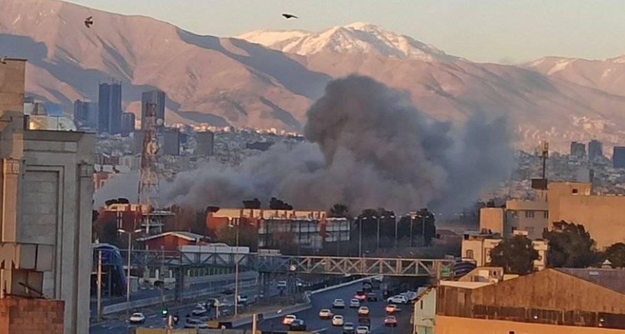 Donald Trump em coletiva de imprensa sobre negociações com o Irã